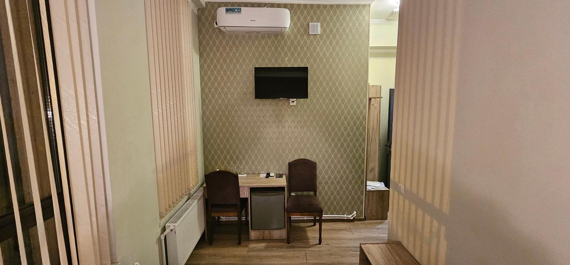Ro Metro Aparthotel Ghiumri Exterior foto