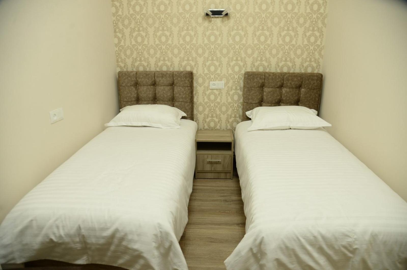 Ro Metro Aparthotel Ghiumri Exterior foto
